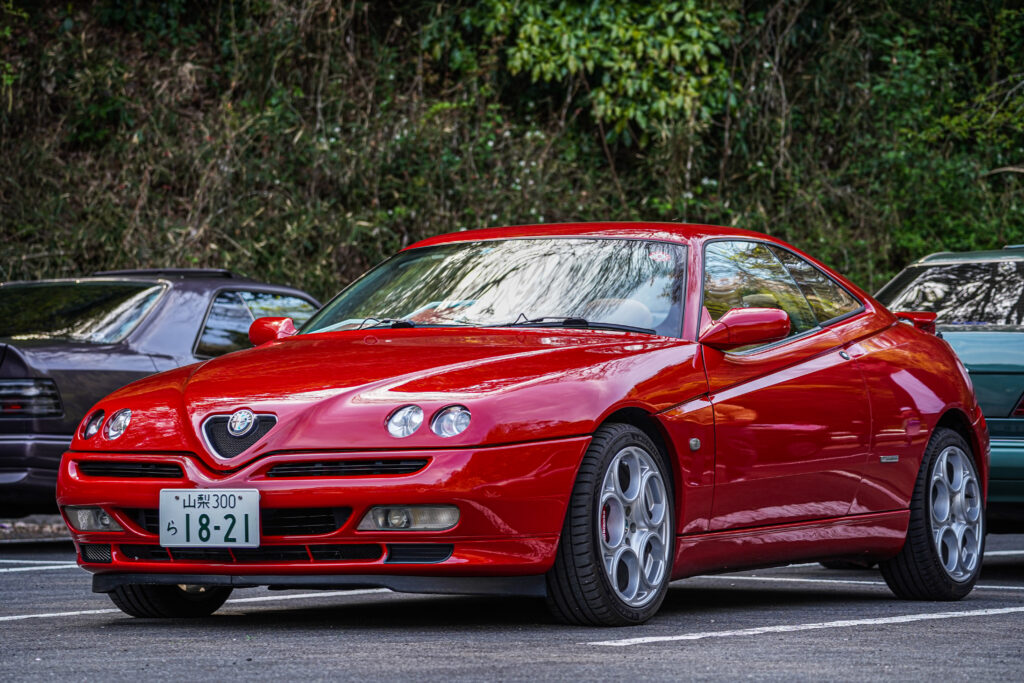 とめどないアルファ愛】新人ライターの愛車紹介「アルファロメオ・GTV(Tipo916)」 | CarBoon -カーボン-